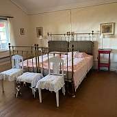 Schlafzimmer Lilla 1. OG